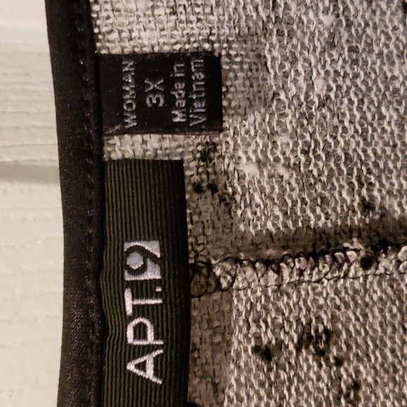 Apt 9  Nubby Textured Tunic - Picture 2 of 8